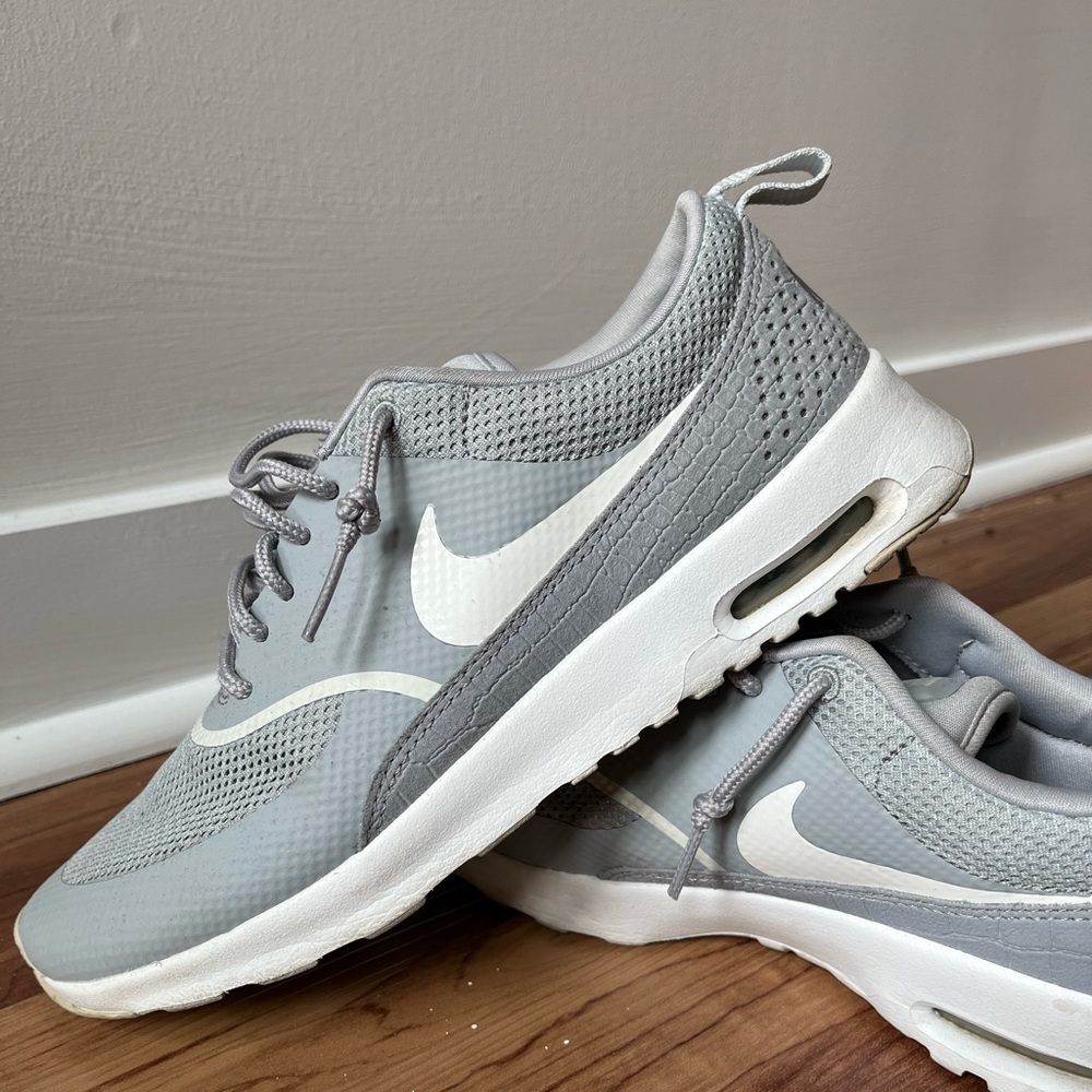 Air Max Thea